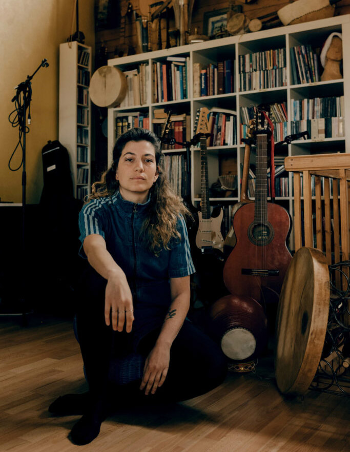 Marianna Sangita Røe er Husvarm på Riksscenen fremover og forteller om en ny video med den glimrende duoen ON i denne remsa. Foto: Marthe Amanda Vannebo/Jazznytt