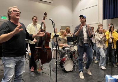 NTT: Følg kicket!