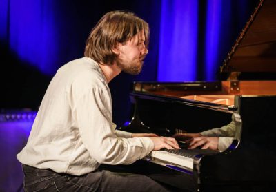 NTT: Å være ung er ikke for jævlig