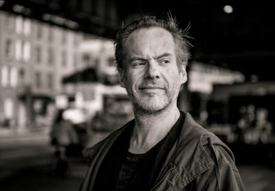 NTT: Erlend Skomsvoll tråkker barbeint på OBOS-pedalen